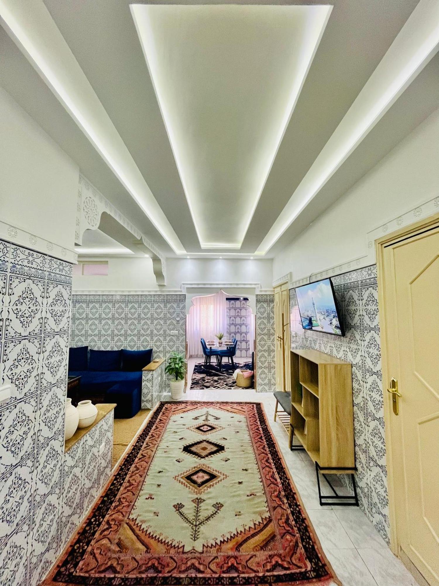 Apartment With Ac, Patio And Rooftop Appartement Climatise Avec Patio Et Toit Terrasse Marrakesch Exterior foto